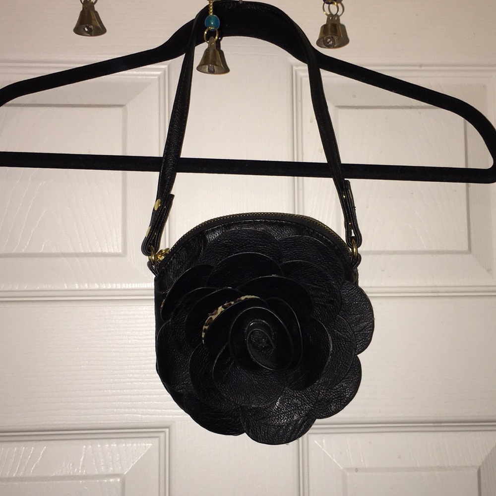 Hand bag